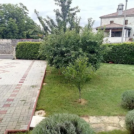 In With Terrace, Air Conditioning, Wifi, Washing Machine 3362-1 Porec