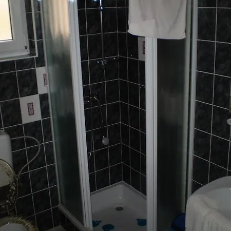 In With Terrace, Air Conditioning, Wifi, Washing Machine 3362-1 * Porec