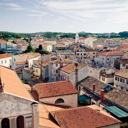 Apartment In With Terrace, Air Conditioning, Wifi, Washing Machine 3362-1 Porec